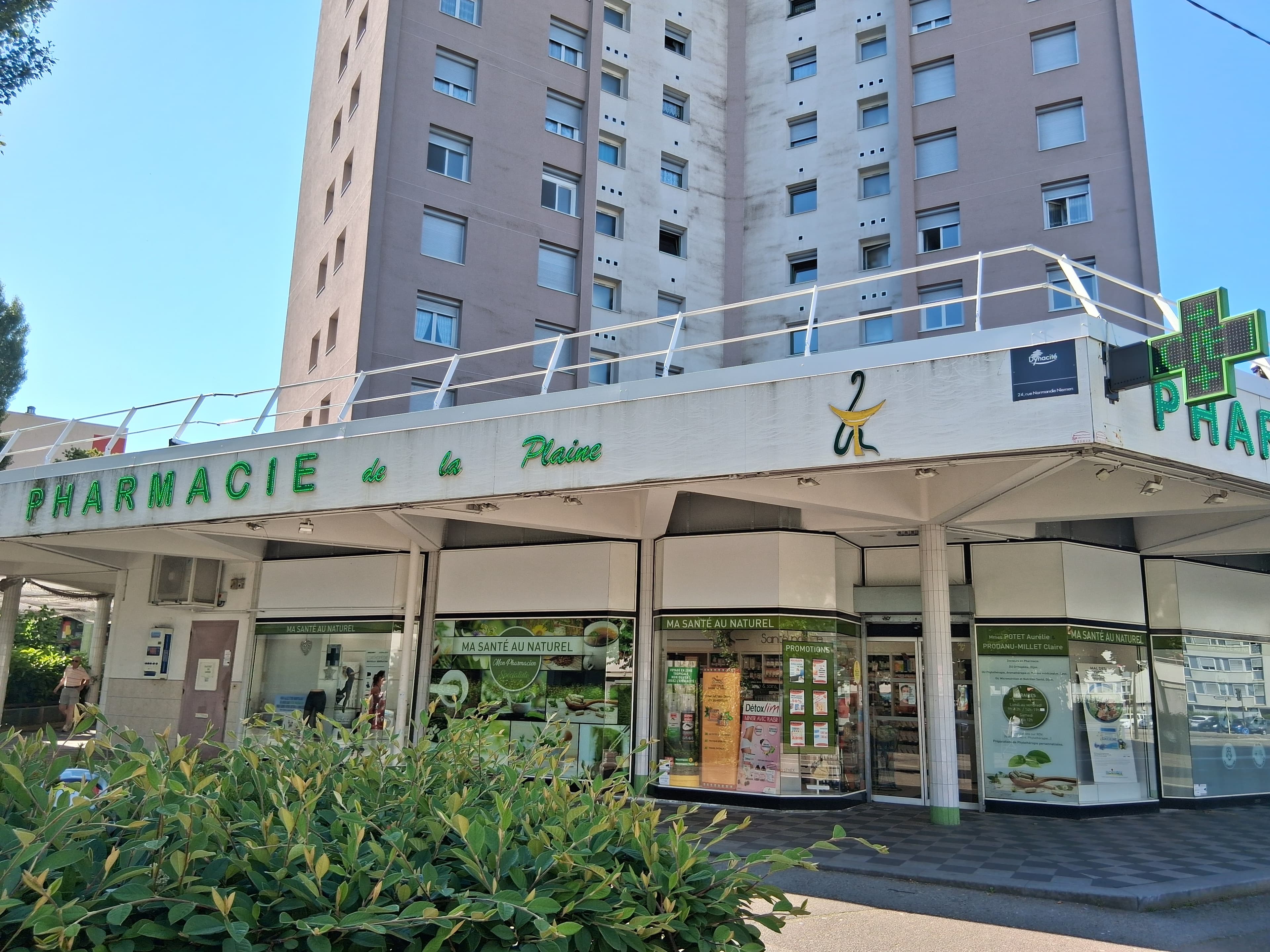 Pharmacie De La Plaine