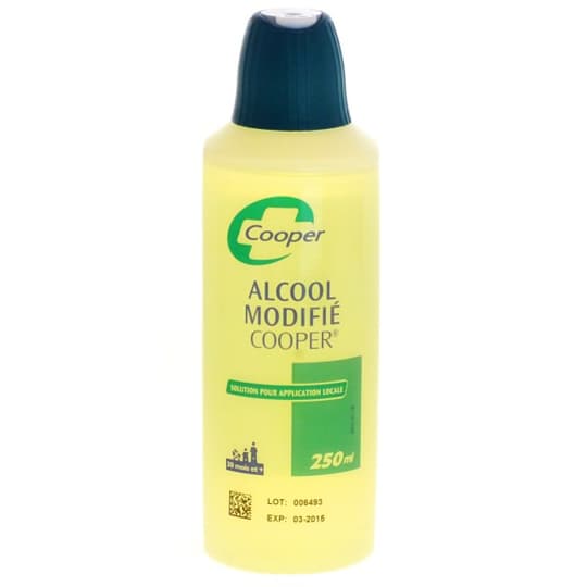 ALCOOL MODIFIE 70 COOPER 250ML 1 — Pharmacie des Cascades