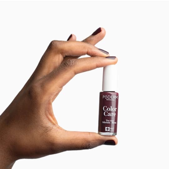 PODERM COLOR CARE VAO RGE NOIR 437 — Aprium Pharmacie des Colonnes - M'Sika